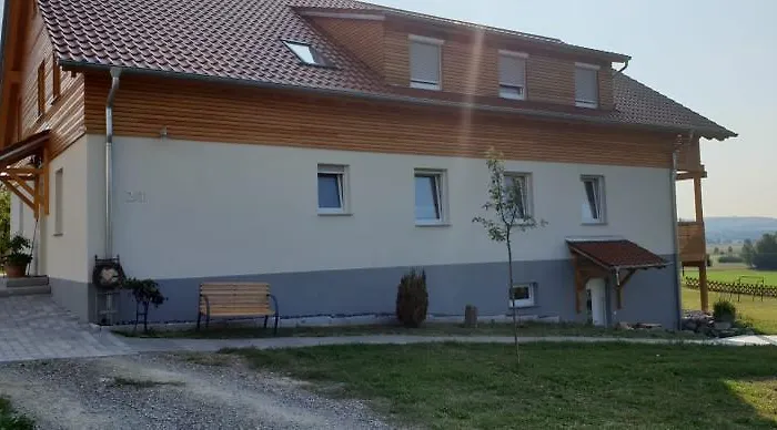 Διαμέρισμα Schmid